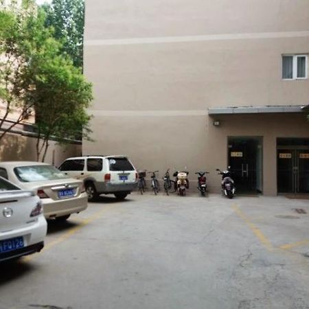 Jinjiang Inn Select Jinan Baotuquan Exterior photo